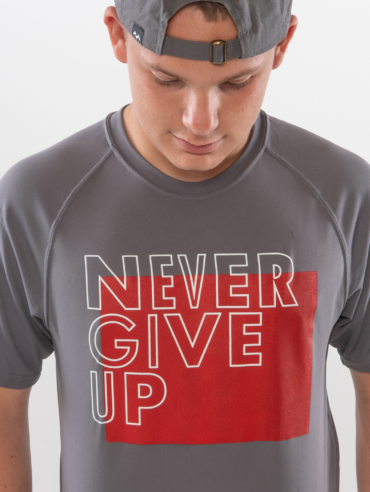 MadePerfect_LR_OF_Dri-Fit Never Give Up_1